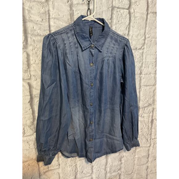 Two 2 Fly Western Denim Shirt Size Small Turquoise Snap Accents - Picture 2 of 6